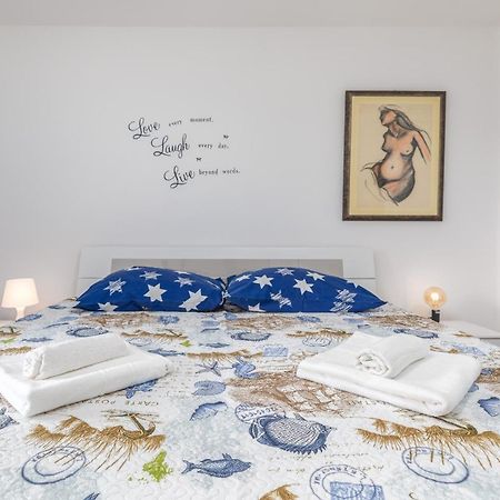 Sweet Apartment Tony Пула Екстер'єр фото
