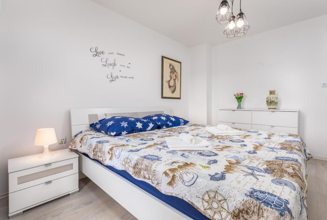 Sweet Apartment Tony Пула Екстер'єр фото