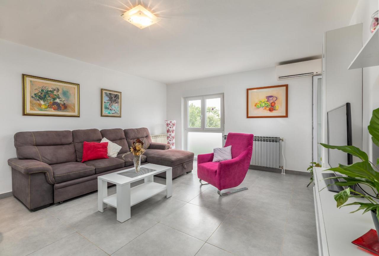Sweet Apartment Tony Пула Екстер'єр фото